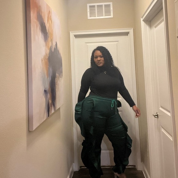 PLUS Size Emerald Ruffle Joggers - Picture 6 of 8